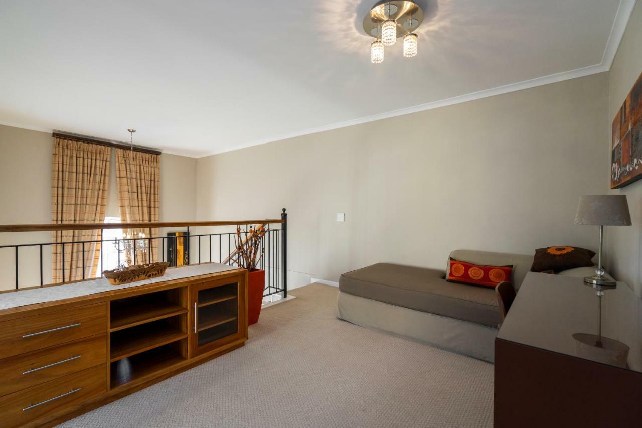 Villa Italia 26-63 Self Catering Penthouse Cape Town Eksteriør bilde